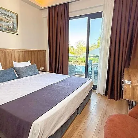 Cinar Butik Bodrum 3*