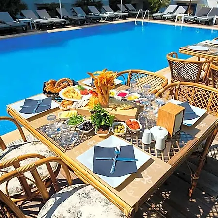 호텔 Cinar Butik Bodrum 3*